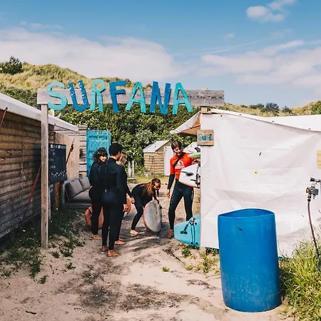 Surfana Vlieland Surf Host En Bed & Breakfast-2